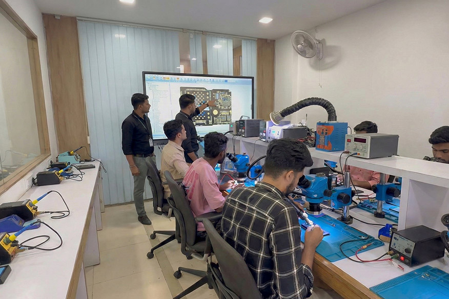 Mobile Hardware Architecture